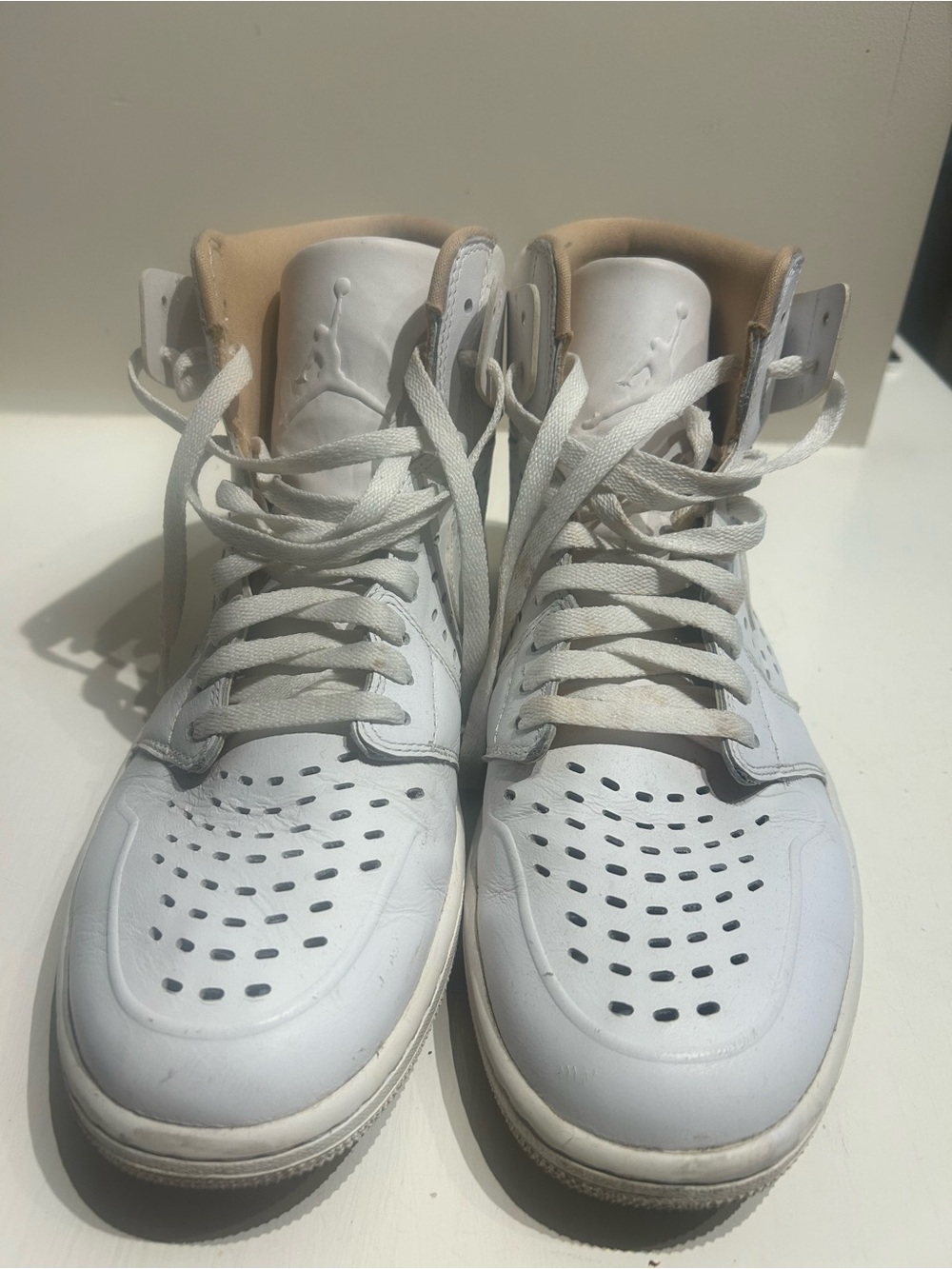 Nike Air Jordan 1 Retro Mid White Vanchetta, Men’s Size 13